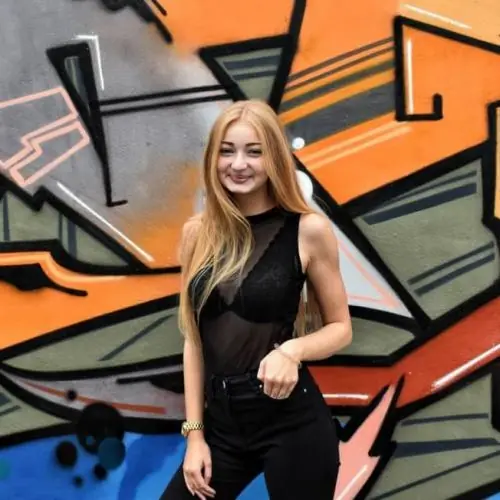 nacktmitstrumpf image 0