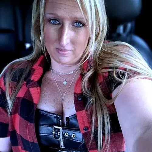 blondecarenwill image 1